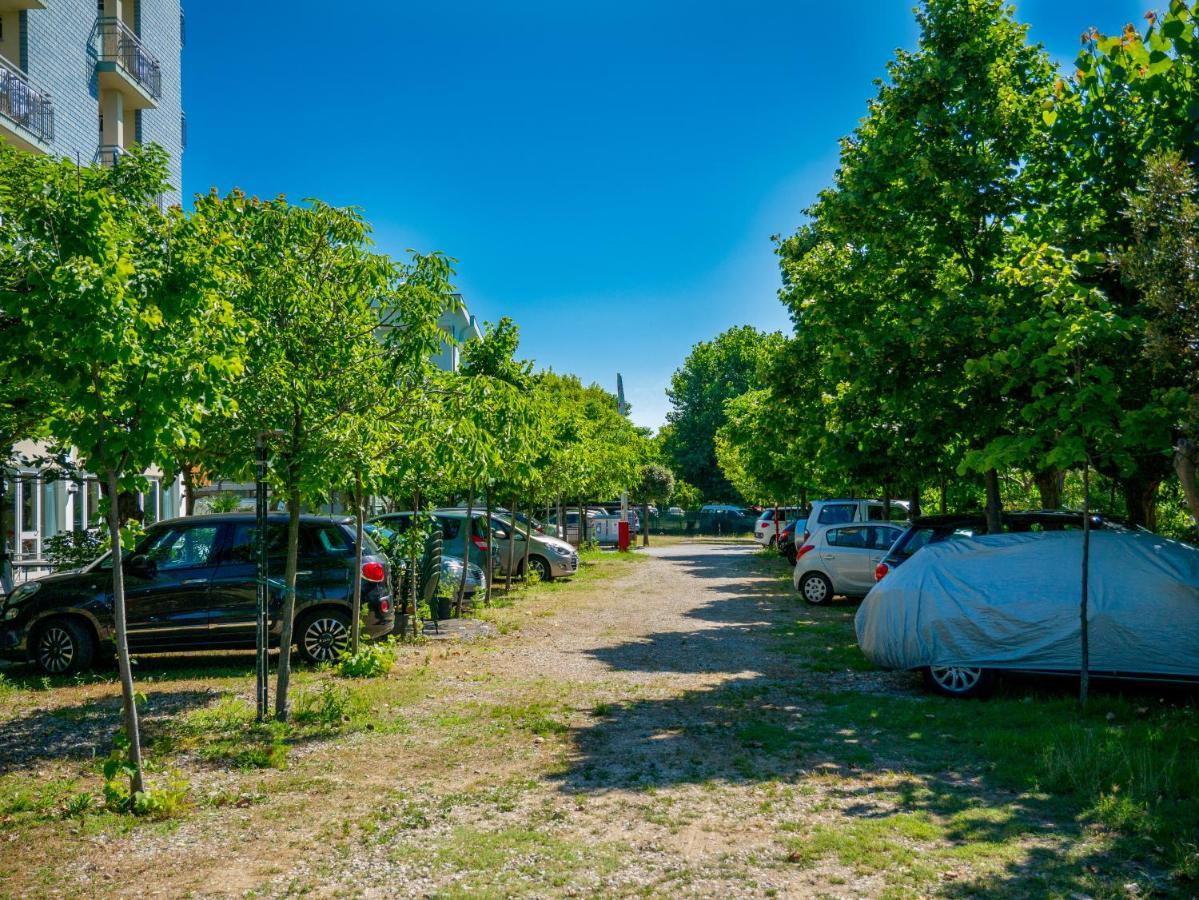 Hotel Pari 3*